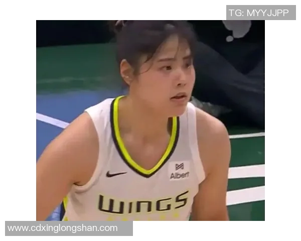 女篮新星李月汝携手29岁王牌冲击总决赛展现强大实力 女篮新星李月汝携手29岁王牌冲击总决赛展现强大实力